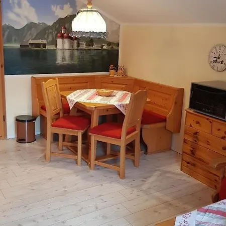 Ferienwohnung Agathe * Schoenau am Koenigsee
