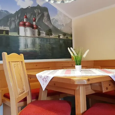 Apartment Ferienwohnung Agathe Schoenau am Koenigsee